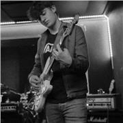 Guitar Tutor for All Ages, All Backgrounds & All Music Genres